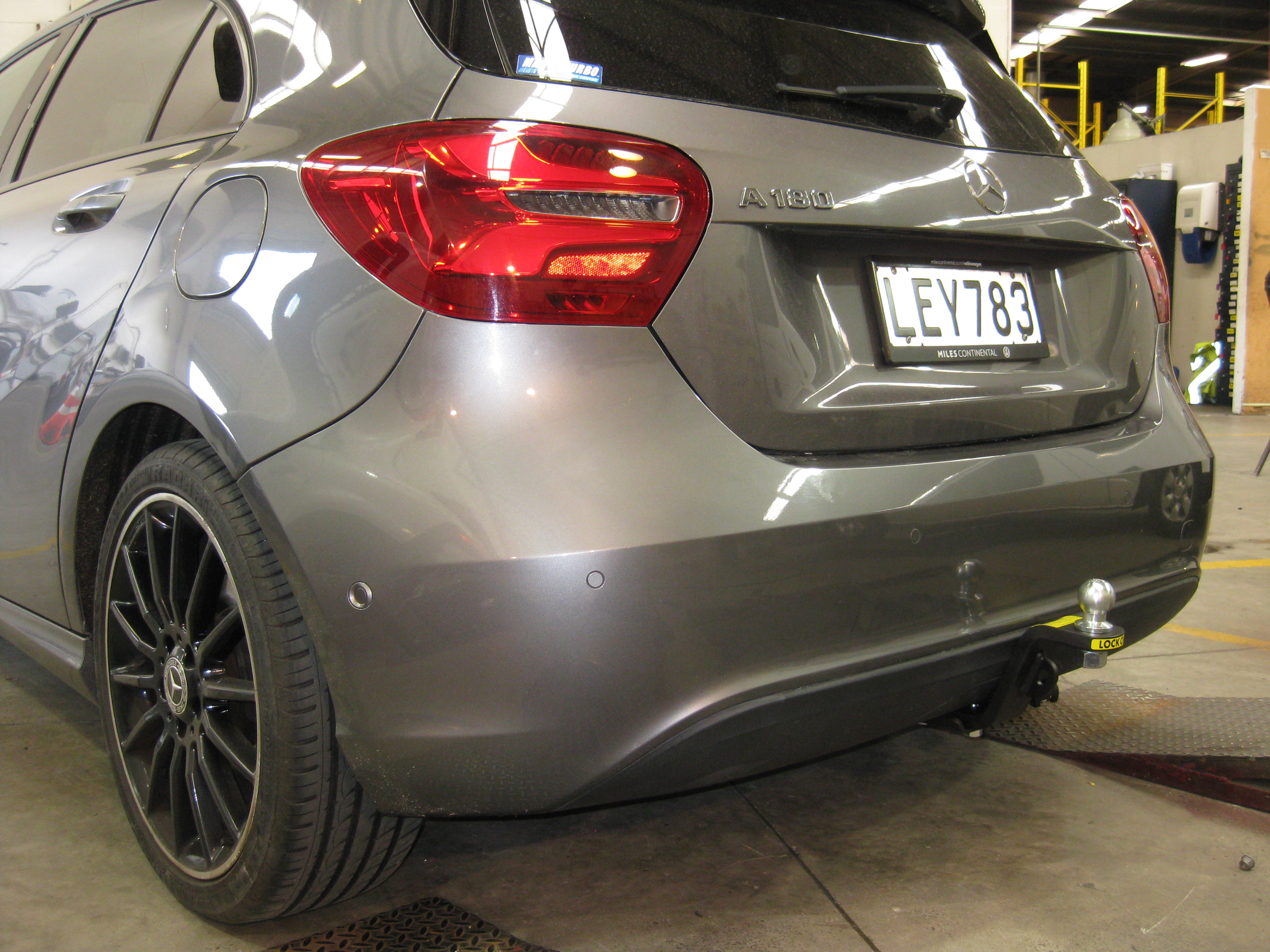 MERCEDES A180 HATCHBACK 2012-2018
